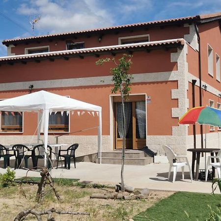 Vadocondes Chalet De Artistas المظهر الخارجي الصورة